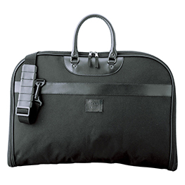 ガーメントバッグ