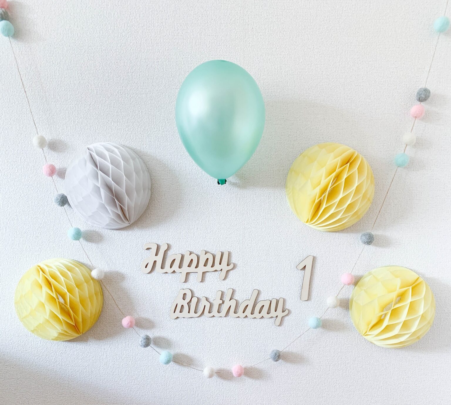 初誕生祝い(1歳の誕生日祝い)の基本とおすすめプレゼント選びのコツ | カタログギフトのハーモニック ギフトメディア